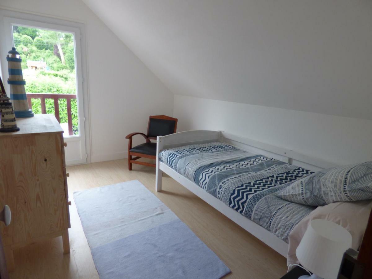 Gite Le Petit Chalet Avec Parking Gratuit Etretat Exterior photo