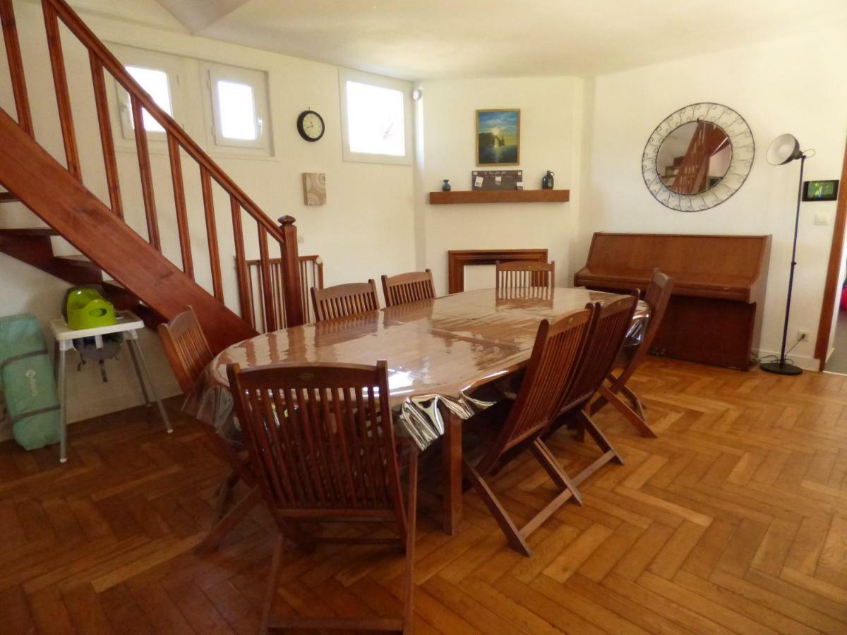 Gite Le Petit Chalet Avec Parking Gratuit Etretat Exterior photo